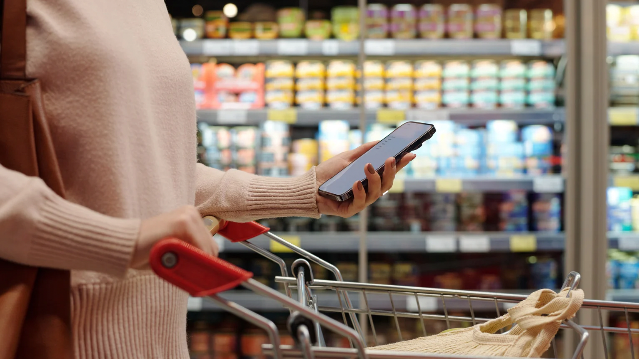 Marketlerde hareket sürüyor