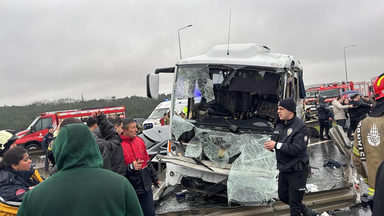 Kuzey Marmara’da polis aracı kaza yaptı