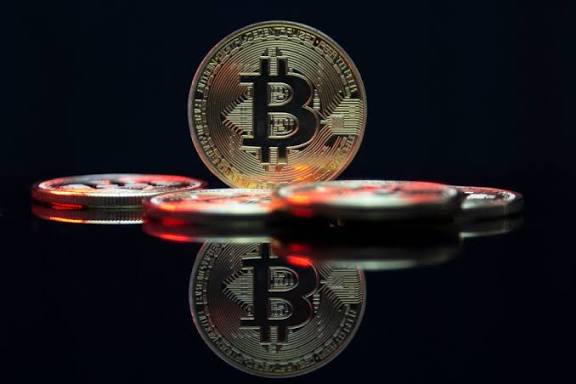 Bitcoin 67 bin dolar bandında tutundu